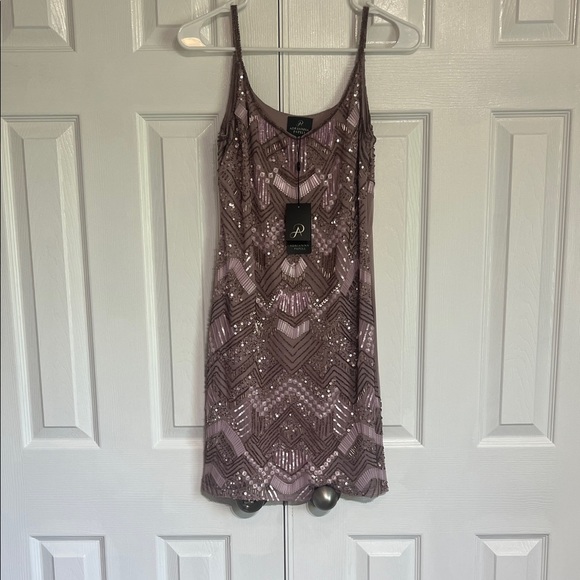 Adrianna Papell Art Deco Beaded Cocktail Dress Lavender Sz 2P $220